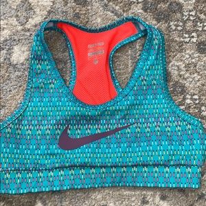Nike Pro sports bra